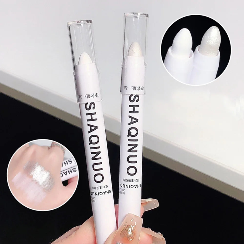 Bastão de Sombra e Iluminador 2 em 1 – Efeito Matte + Glow em Branco e Prata para Olhar Iluminado