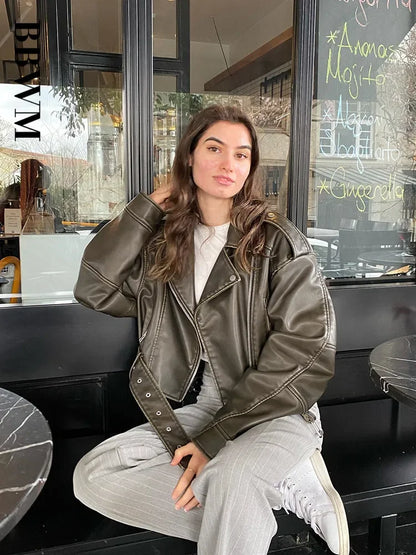 Jaqueta Vintage Oversized Feminina – Pegada Rebelde, Estilo que Impõe Respeito